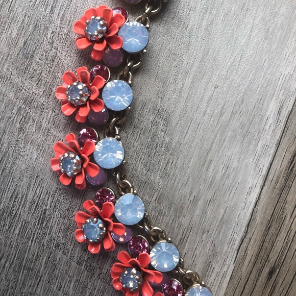 NWT JCrew Bloom Necklace - Picture 3 of 4